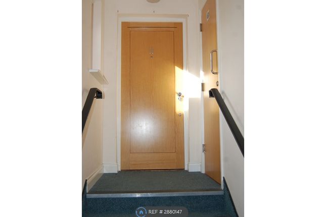 Tylehurst Drive, Redhill photo 2