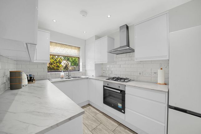 51 Wanderer Drive, Barking photo 4