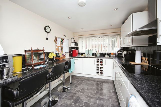 End terrace house for sale in Winslow Close, Redditch