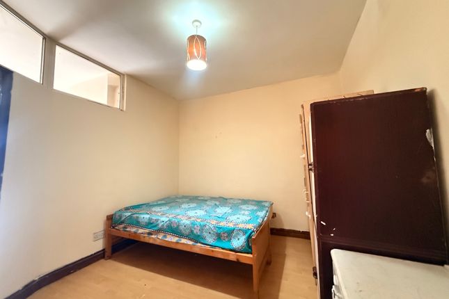 Flat 3, 78, Hastings Street, Luton photo 5