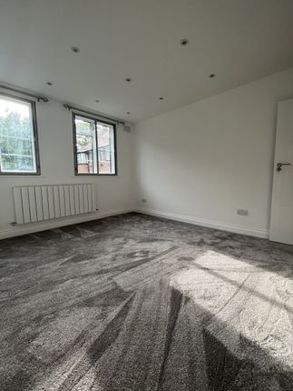 Flat 9, Hill Court, London photo 5