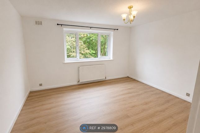 Regency Court, Bradford photo 3