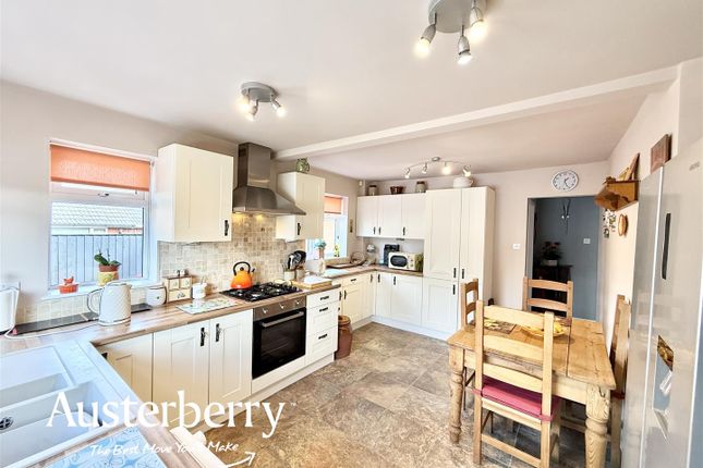 51, Applewood Crescent, Stoke-On-Trent photo 3
