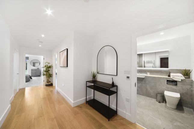 Beam, 8, Cancell Road, London photo 3