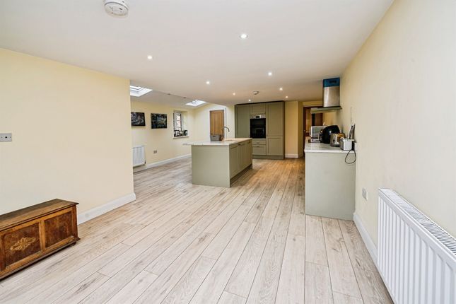 6a, Church End, Aylesbury photo 4