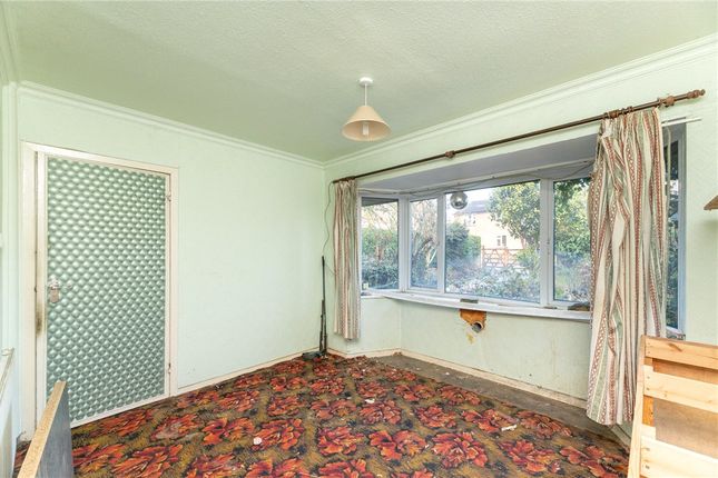 185, Staincliffe Road, West Yorkshire photo 4