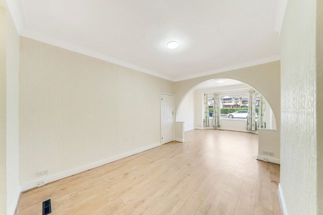 482, Eastern Avenue, Ilford photo 4