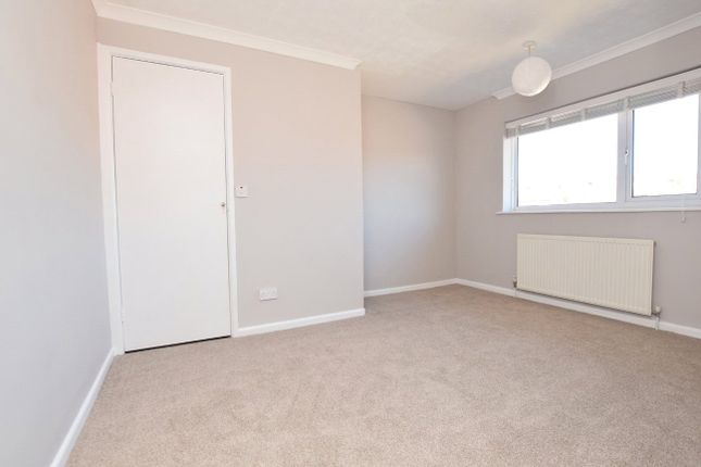 11, Draycott Close, Exeter photo 5