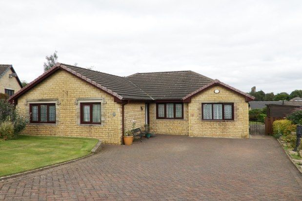 Bungalow to rent in Airton Garth, Nelson BB9