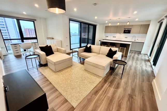 2-bed flat on 74 The Lightwell, 71, Cornwall Street, Birmingham, £325,000