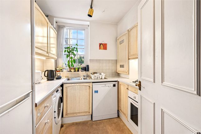 Flat 26,, Gladstone Court, London photo 4