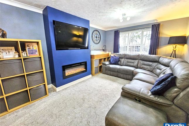 33, The Pines, Rubery photo 2