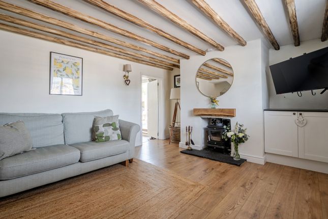 Verena Cottage,, Ewhurst Road, Cranleigh photo 2