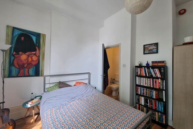 Room 1, Newington Green, London photo 3