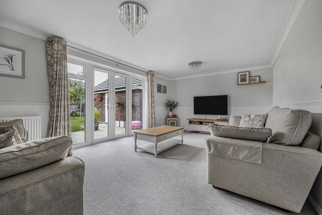 27, Crown Fields, Harwell photo 4