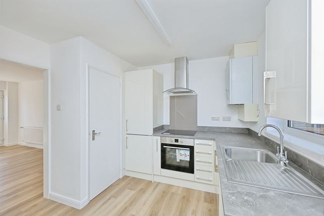 33, Kings Road, Dereham photo 4