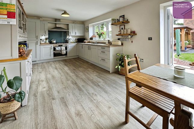 24, Bramble Court, Catterall, Preston photo 5