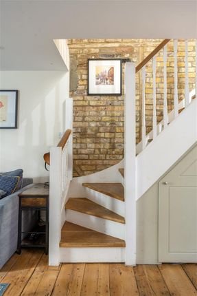 Church Path, E17