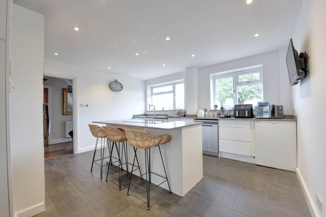 24, The Ridgeway, Henley On Thames photo 2