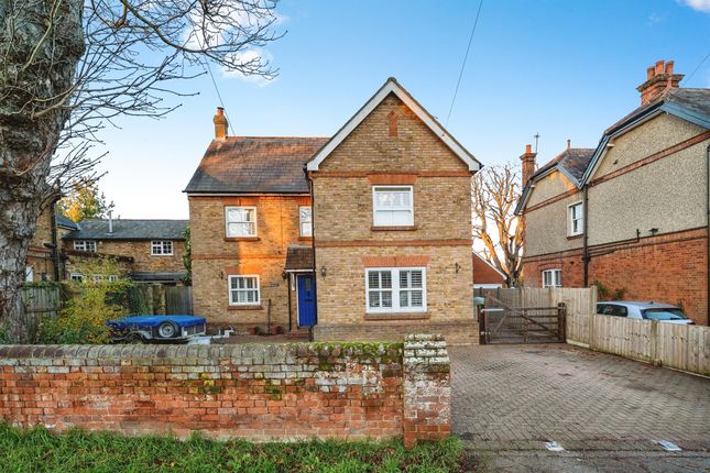 Thumbnail Detached house for sale in Mulberry Green, Harlow