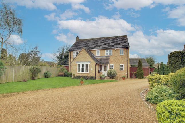 Property for sale in Mulberry Close, Warboys, Huntingdon