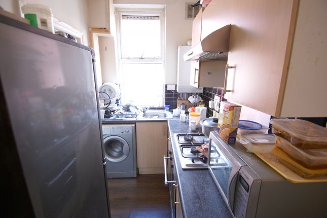 55, Harold Place Hyde Park, Leeds photo 5