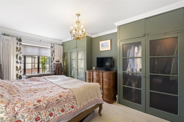 14, Atherton Road, London photo 4