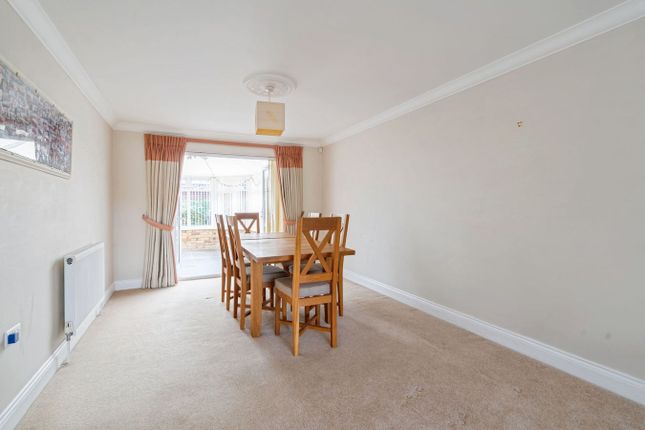 80, Downview Road, Bognor Regis photo 3