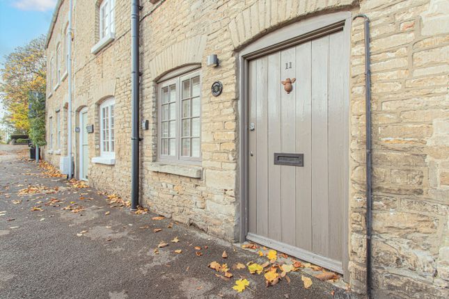 Thumbnail Cottage for sale in New Church Street, Tetbury