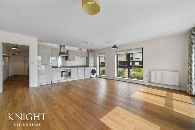 5, Albarn Court, Londinium Road, Colchester photo 3