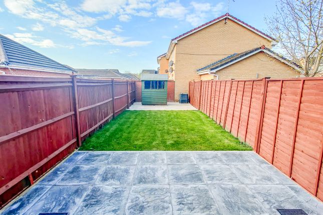 6, Newmarsh Road, Central Thamesmead photo 4
