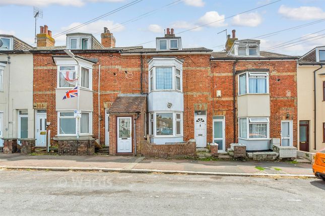 10, Garden Road, Folkestone photo 2