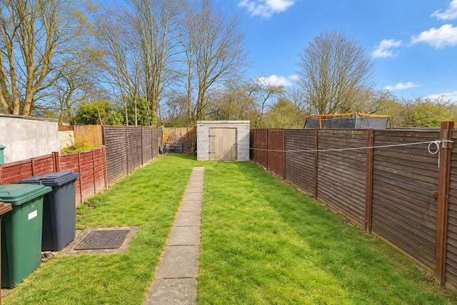 208, Stephenson Way, Corby photo 2