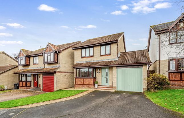 25, Westmarch Way, Weston-Super-Mare photo 2