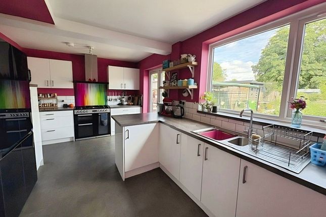 28, Manor Road, Leicester photo 2