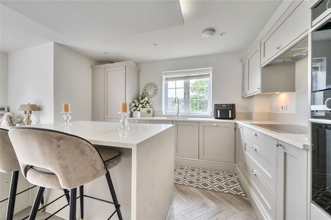 7, Williams Court, Enfield photo 4