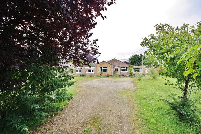 Thumbnail Bungalow for sale in Brize Norton Road, Minster Lovell