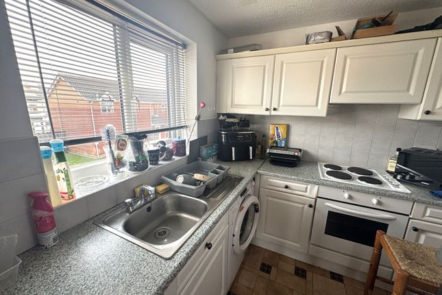 23, Sutherland View, Blackpool photo 3