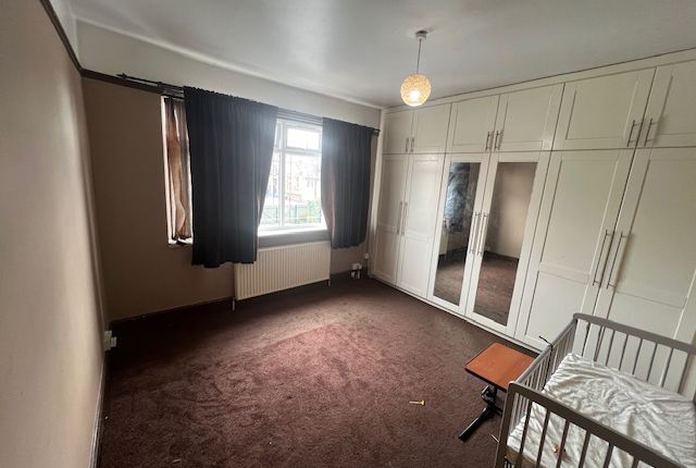 Thumbnail Duplex to rent in Dunstable Road, Luton