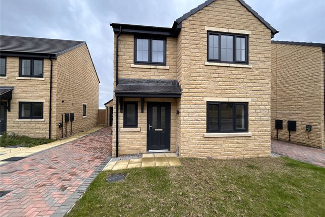 4-bed detached on 11, Boundary View, Bradford, £210,000