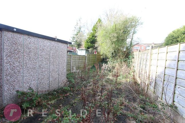 9, Cutgate Road, Rochdale photo 4