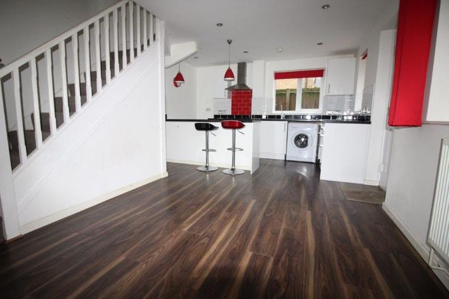 39, Milton Way, Dunstable photo 5