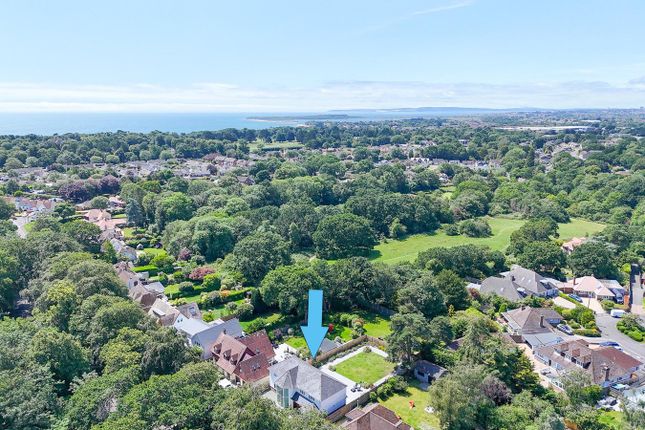 28, Hinton Wood Avenue, Christchurch photo 2