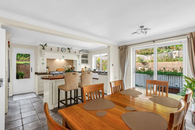 9, Pine Crest, Welwyn photo 4