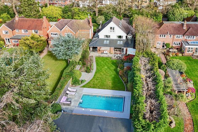 25, Maiden Erlegh Drive, Reading photo 2