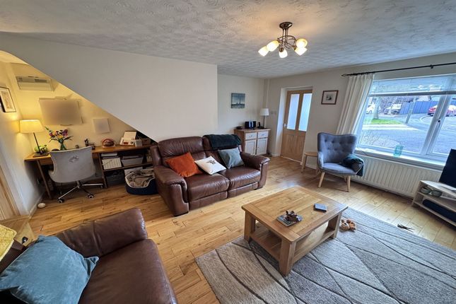 5 Sycamore Road, High Peak photo 4