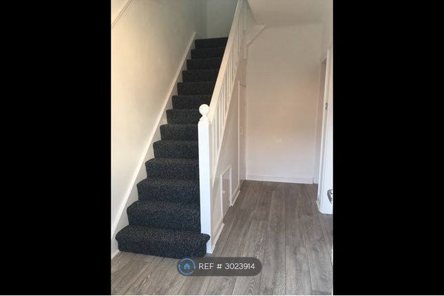 Neville Road, Bromborough, Bromborough photo 2