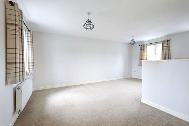 10, Park View Road, Witney photo 2