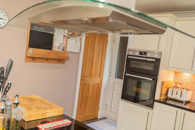 5 Hazelborough Close, Warrington photo 4