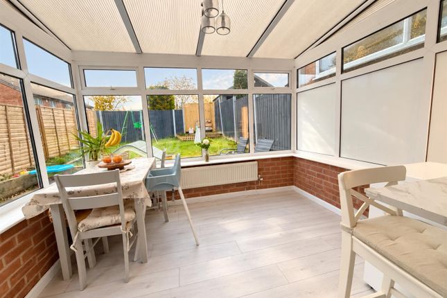 Meadow Court, Narborough photo 3